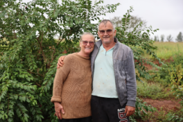 Casal troca a boleia do caminhão pela roça e transforma vida com apoio do Senar/MS