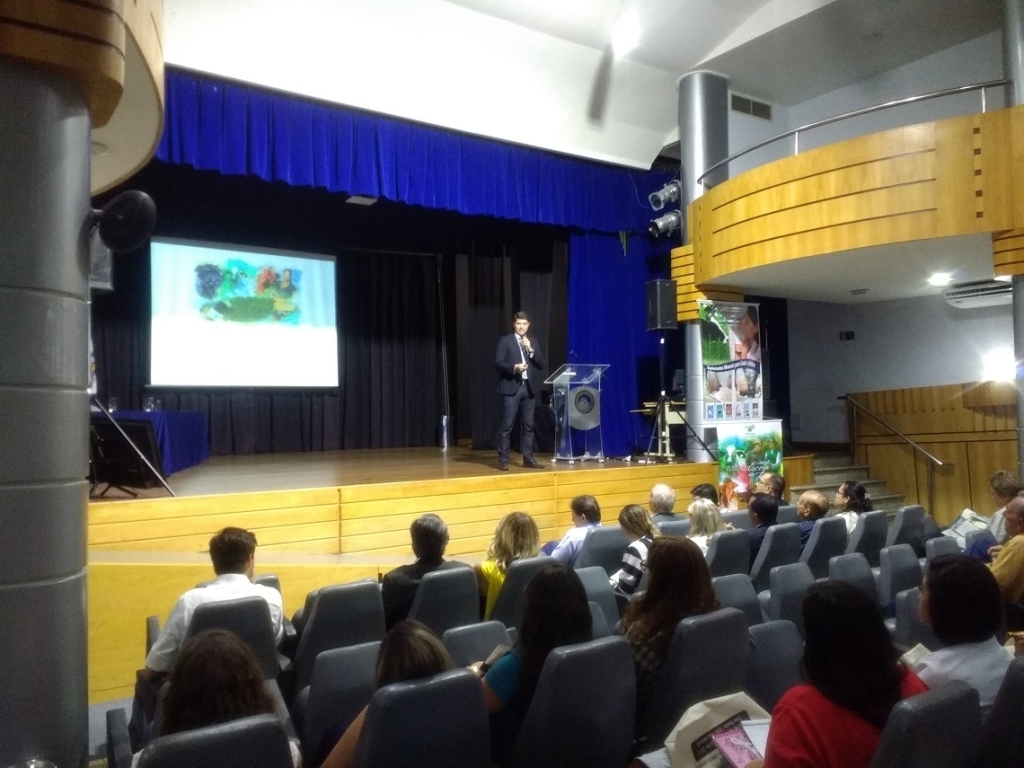 CNA participa do III Fórum do Agronegócio no Espírito Santo