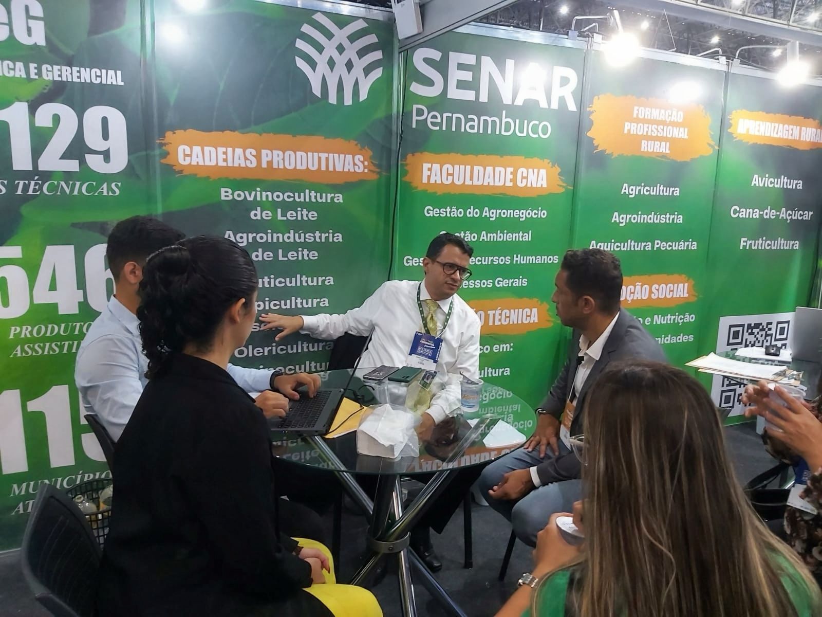 Sistema Faepe/Senar amplia articulações e oferta de capacitações no 8º Congresso Pernambucano de Municípios