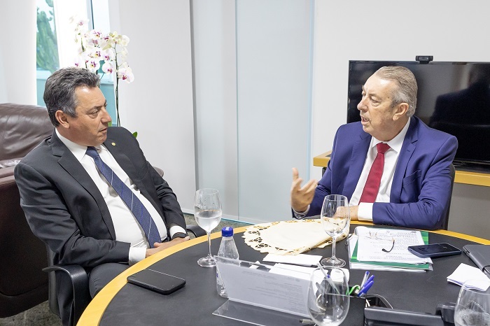 CNA se reúne com relator do marco regulatório de bioinsumos