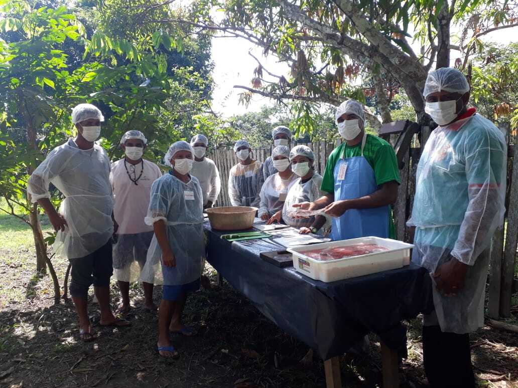 ​Senar-AR/AM leva cursos de beneficiamento de pescado e derivados de frutas a Manacapuru