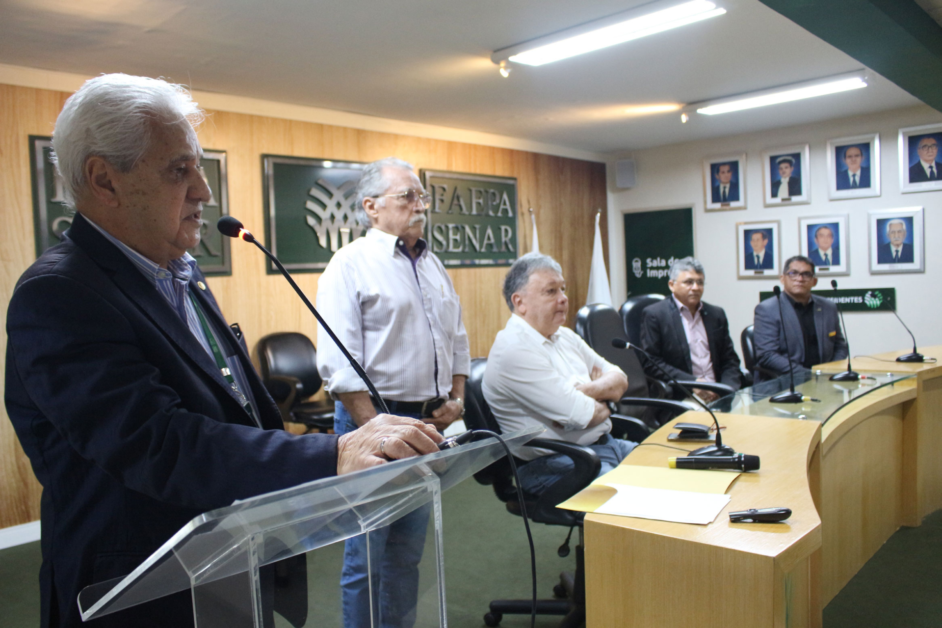 Mobilização interinstitucional apresenta estratégias contra vassoura-de-bruxa da mandioca