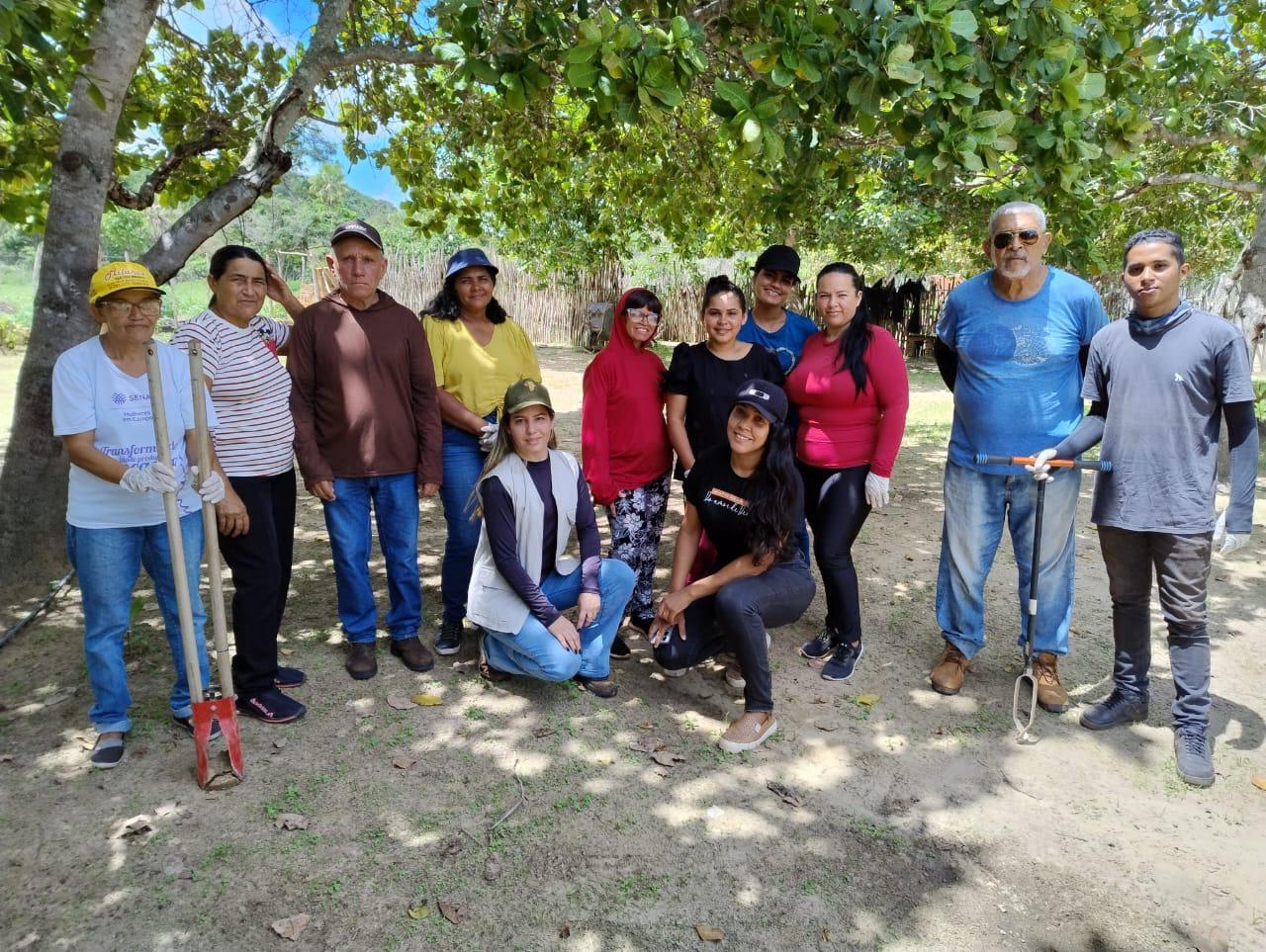 Produtores rurais de Altos participam de curso sobre uso e conservação do solo e água