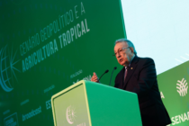 Presidente da CNA diz que evento vai orientar produtores rurais do Brasil sobre novo cenário global