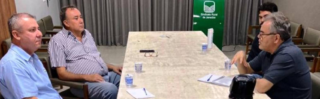 Fruticultores são apresentados a plataforma de vendas